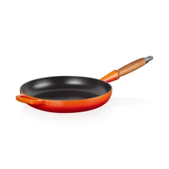 Le Creuset Signature Cast Iron 26cm Frying Pan - Volcanic