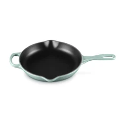 Le Creuset Signature Cast Iron 23cm Round Skillet - Sea Salt