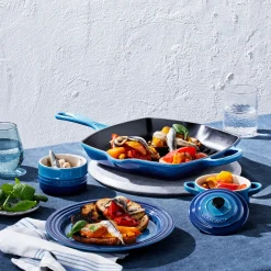 Le Creuset Signature Cast Iron 26cm Square Grillit - Azure