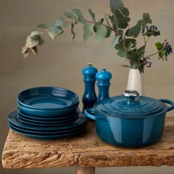 Le Creuset Signature Cast Iron 28cm Round Casserole - Deep Teal