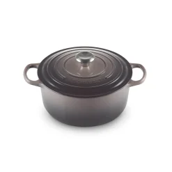 Le Creuset Signature Cast Iron 26cm Round Casserole - Flint