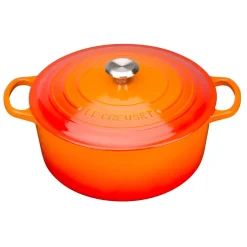 Le Creuset Signature Cast Iron 26cm Round Casserole - Volcanic