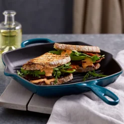 Le Creuset Signature Cast Iron 26cm Square Grillit - Deep Teal