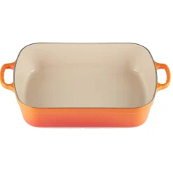 Le Creuset Signature 37cm Cast Iron Roaster - Volcanic