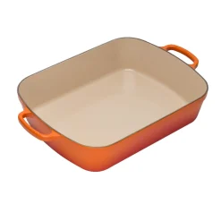 Le Creuset Signature 33cm Cast Iron Roaster - Volcanic