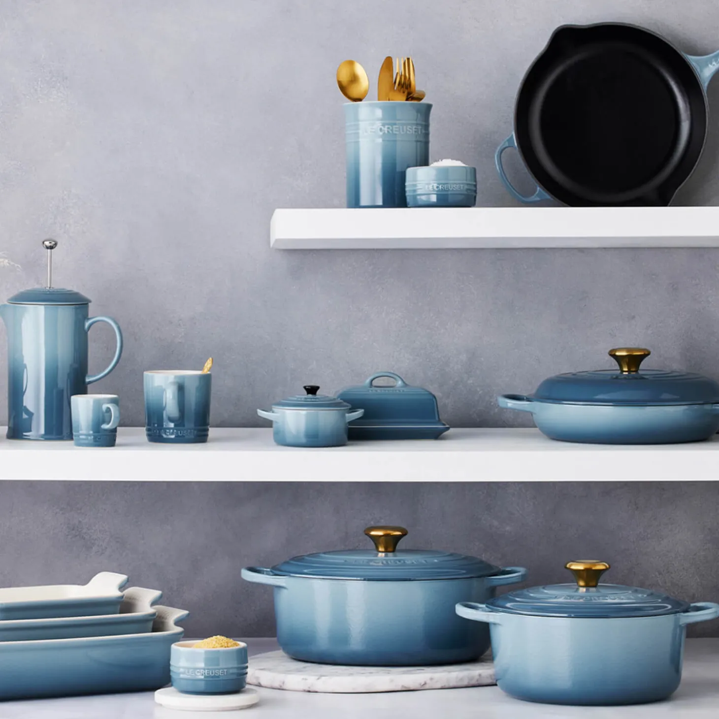 Le Creuset Stoneware Breakfast Jug - Chambray