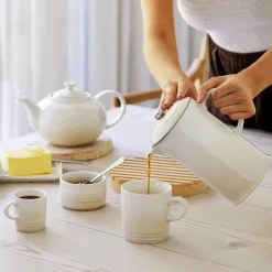 Le Creuset Stoneware Cafetiere - Meringue