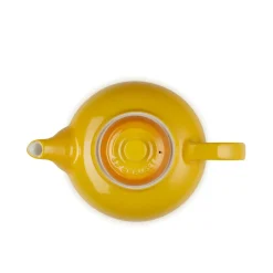 Le Creuset Stoneware Classic Teapot - Nectar
