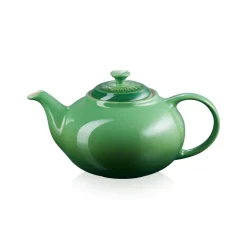 Le Creuset Stoneware Classic Teapot - Bamboo