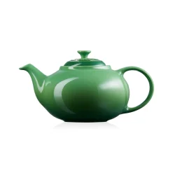 Le Creuset Stoneware Classic Teapot - Bamboo