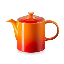 Le Creuset Stoneware Grand Teapot - Volcanic