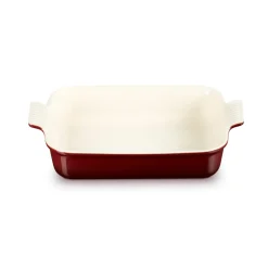 Le Creuset Stoneware Heritage 32cm Rectangular Deep Dish - Garnet