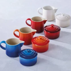 Le Creuset Stoneware Milk & Sugar Set - Cerise