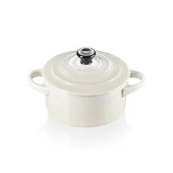 Le Creuset Stoneware Petite Round Casserole - Meringue