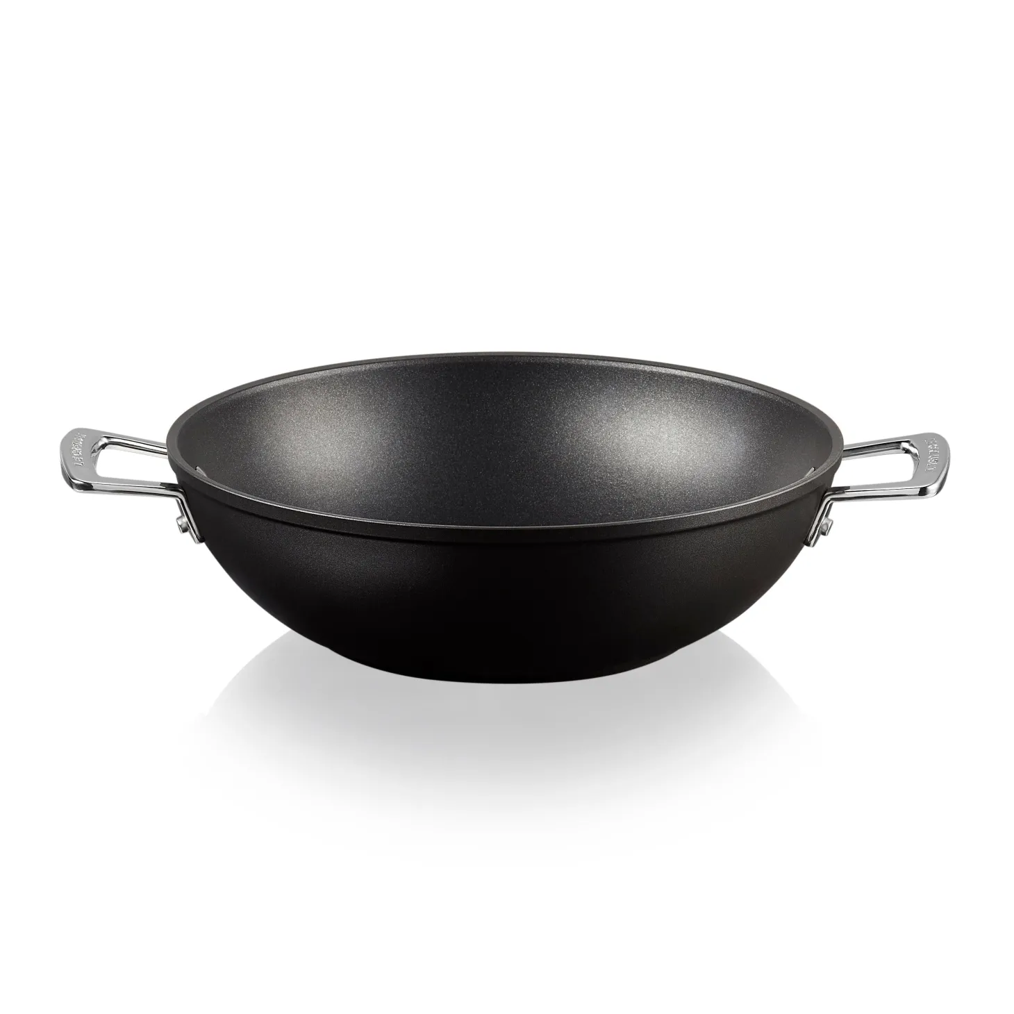 Le Creuset Toughened Non-Stick Wok - 32cm