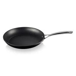 Le Creuset Toughened Non-Stick Shallow Frying Pan - 28cm