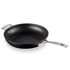 Le Creuset Toughened Non-Stick Deep Frying Pan With Helper Handle - 30cm