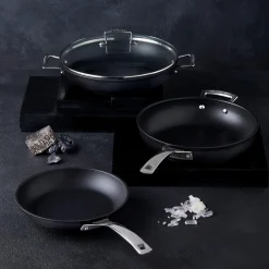 Le Creuset Toughened Non-Stick Deep Frying Pan With Helper Handle - 26cm