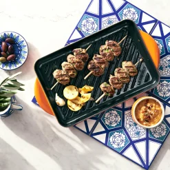 Le Creuset Traditional Cast Iron 32cm Rectangular Grill - Volcanic