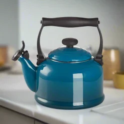 Le Creuset Traditional Stove Top Kettle - Deep Teal