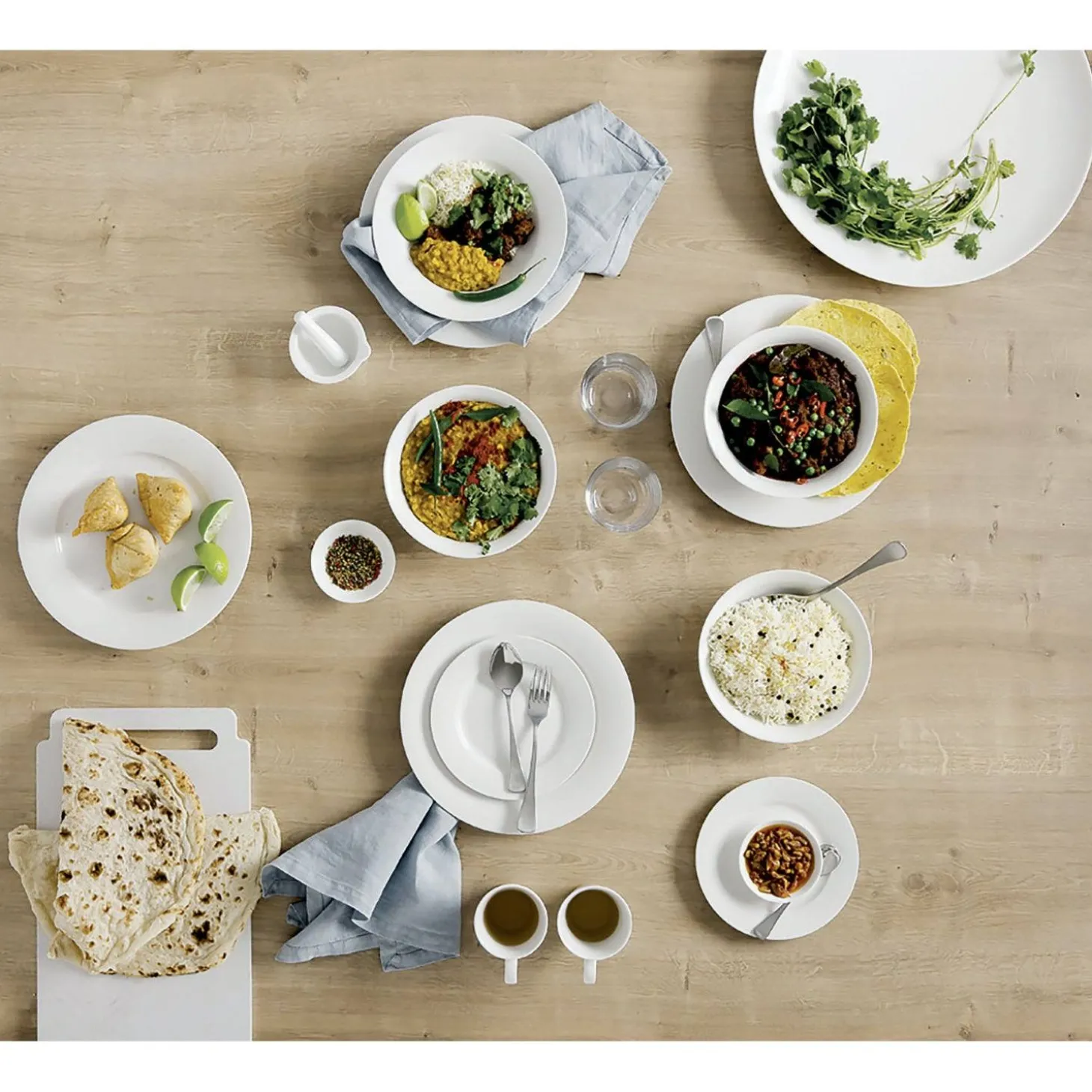 Maxwell & Williams Cashmere Bone China Salt & Pepper Shakers