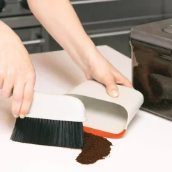 OXO Good Grips Compact Dustpan & Brush Set