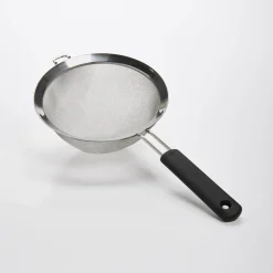 OXO Good Grips Fine Mesh 20cm Double Rod Strainer