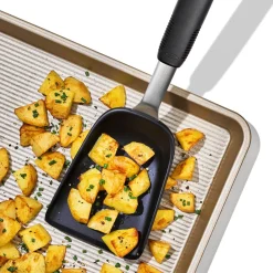 OXO Good Grips Sheet Pan Roast & Fry Scoop