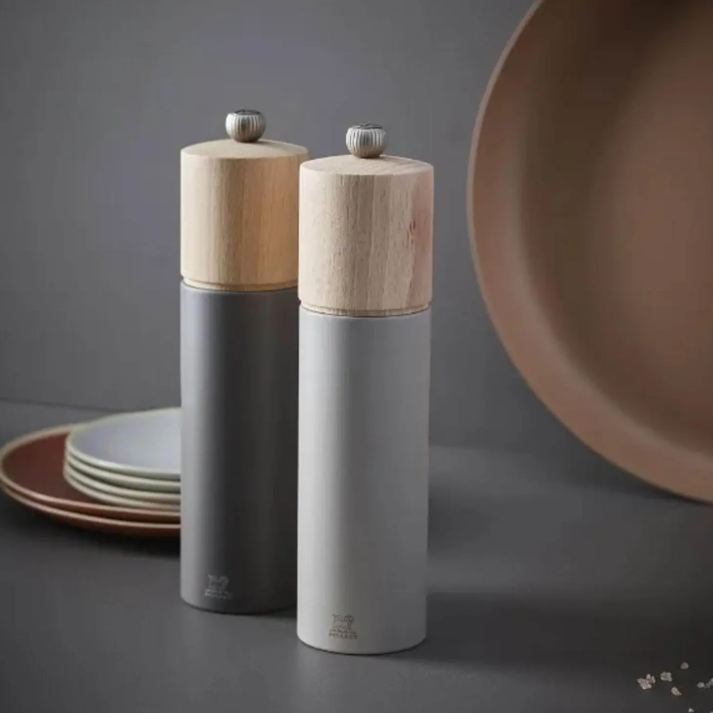 Peugeot Boreal 21cm Beech Salt Mill - Pebble Grey