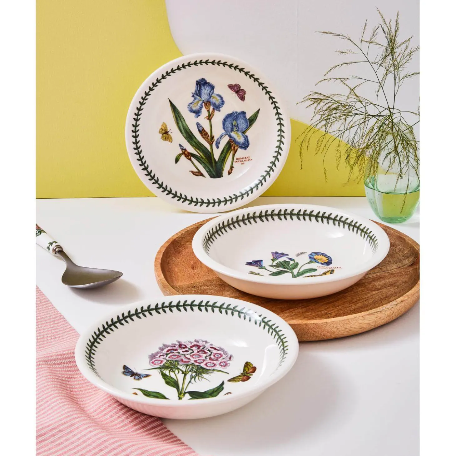 Portmeirion Botanic Garden 8" Pasta Bowl - Assorted
