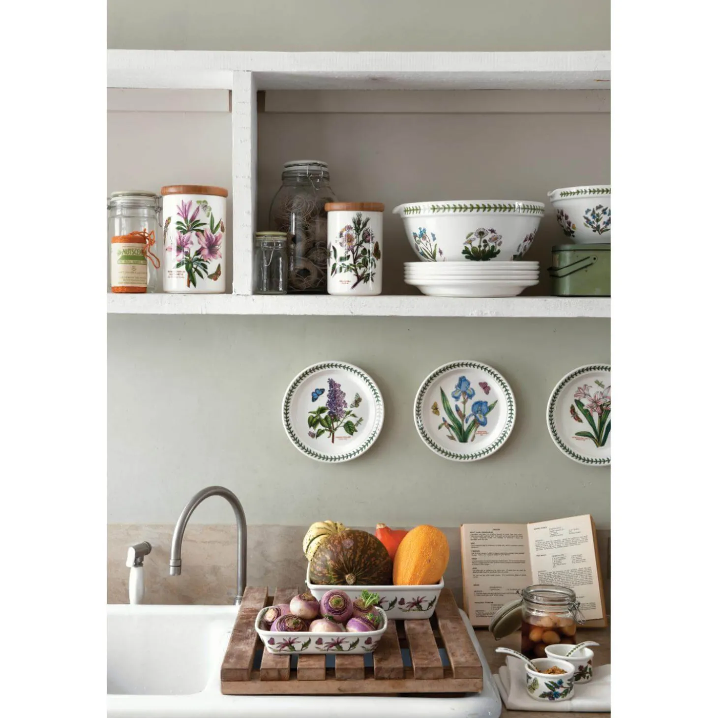 Portmeirion Botanic Garden 5.5" Airtight Storage Jar - Assorted