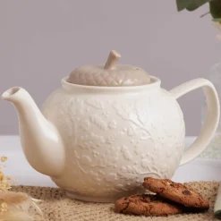 Price & Kensington Acorn 6 Cup Teapot