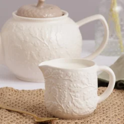 Price & Kensington Acorn 300ml Milk Jug