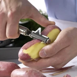 Rosle Stainless Steel Right-Handed Peeler