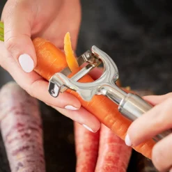 Rosle Stainless Steel Swivel Crosswise Peeler