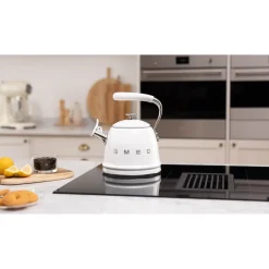 Smeg 50's Retro Style WKF01 Whistling Stove Top Kettle - White