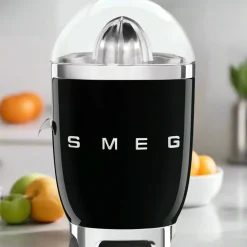 Smeg 50's Style Retro CJF11 Citrus Juicer - Gloss Black