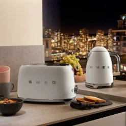 Smeg 50's Style Retro KLF03 Jug Kettle - Matte White