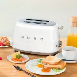 Smeg 50's Style Retro TSF01 2 Slice Toaster - White