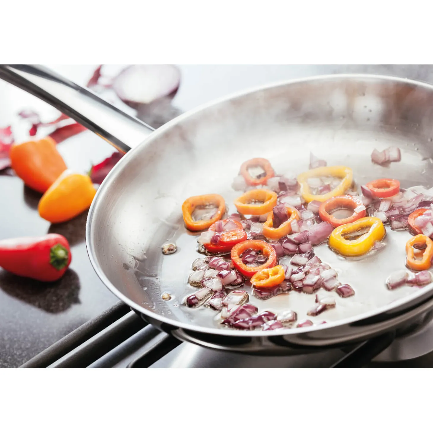 Stellar 1000 Non-Stick Conical Frying Pan - 20cm