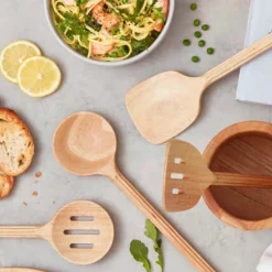 Sur La Table Colour Me Happy 4-Piece Utensil Set With Holder