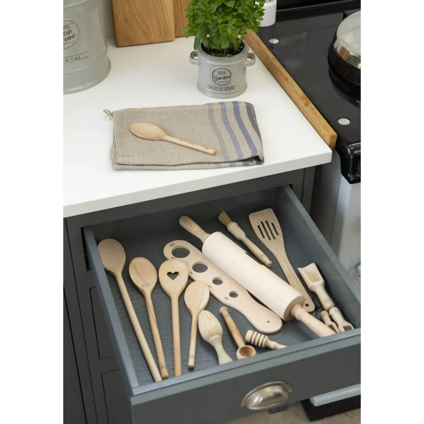 T&G Woodware Beech Spaghetti Measure