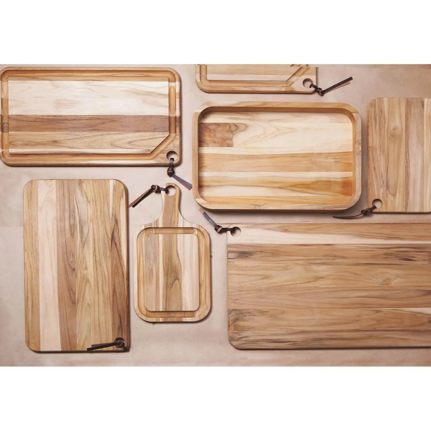 Tramontina Teak 49cm x 28cm Chopping Board