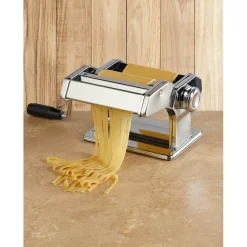 World of Flavours Italian Pasta Machine - Silver