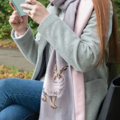 Wrendale Designs by Hannah Dale Winter Scarf - Mountain Hare