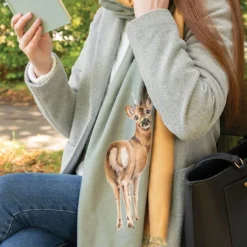 Wrendale Designs by Hannah Dale Winter Scarf - The Roe Deer