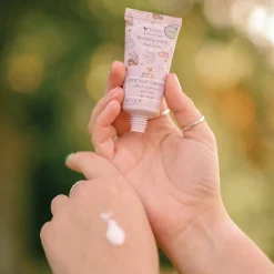 Wrendale Designs By Hannah Dale Mini Hand Cream - Cottage Garden - Hedgehog