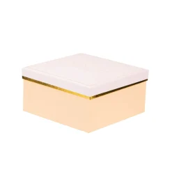 Yvonne Ellen 1.2L Fine China Teapot - Pussy