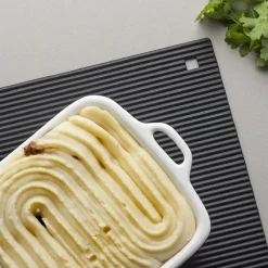 Zeal Jumbo Rectangular Silicone Trivet Mat - Black