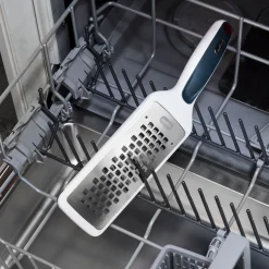 Zyliss Smooth Glide Coarse Grater - White